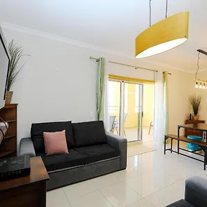 3-bed-luxury-penthouse-in-downtown-lagos.hotelaalgarve.com/