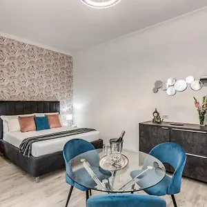 apt-flaminio-royal.it-romehotels.com/